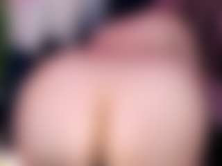 Live cam show with lenah-smith - MILF on CamwithHer | colombia