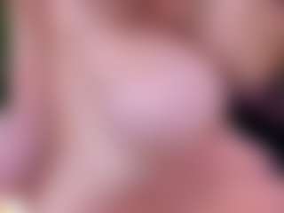 Live cam show with lenah-smith - Ahegao on AdultVida.com
