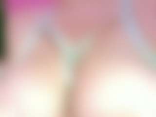 lenah-smith MILF webcam performer live streaming