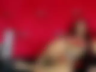 Live cam show with Vanezalozano - Latina on Camsoda