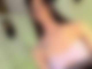 Live cam show with Alexia-corleoni - Drinking on fapnchat