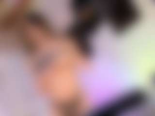 Live cam show with Alexia-corleoni - Smoking on madthumbs