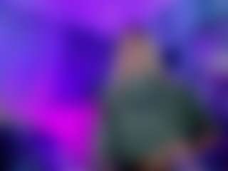 JuliaBulette's Live Sex Cam Show