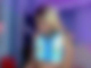 Live cam show with JuliaBulette - White on AdultVida.com | colombia