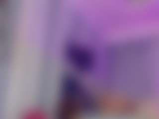 Live cam show with JuliaBulette - Dirty Talk on Camsoda