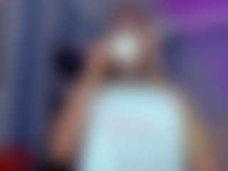 JuliaBulette's Live Sex Cam Show