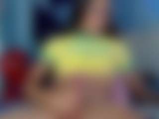 Live cam show with JuliaBulette - Ejaculation on TeamSkeetLive