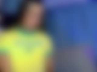 Live cam show with JuliaBulette - Black Hair on Pornisteam.com