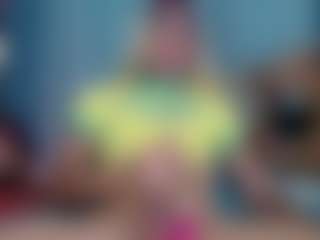 Live cam show with JuliaBulette - Spank on liverealitysex.com