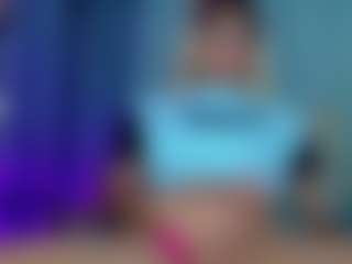 Live cam show with JuliaBulette - Black Hair on Camsoda