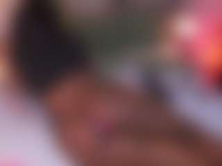 Live cam show with nicoleth18 - BBW Ebony on Milfs Live