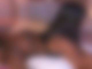Live cam show with nicoleth18 - Deepthroat on StripNow