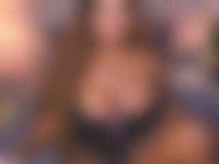 Live cam show with nicoleth18 - Ebony on Camsoda | colombia