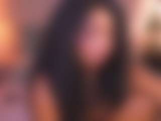 Live cam show with nicoleth18 - Ebony Shaved Pussy on Camming Site