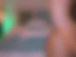 Live cam show with nicoleth18 - Spank Black on Camsoda