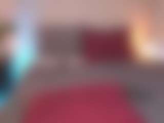 Live cam show with nicoleth18 - Tattoos Curvy on xDating