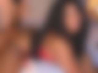 Live-Cam-Show mit nicoleth18 - Black Lush auf Camsoda