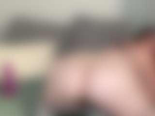 Live cam show with AnaBella Asster - Blowjob on UwU Esports