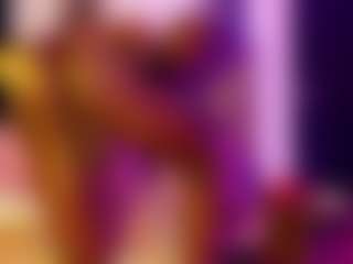 Live cam show with KAROLLA-BIGCOCK - Flat Chested on Camsoda