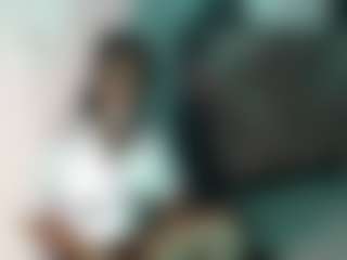 Live cam show with KAROLLA-BIGCOCK - Average on xplaylive.com