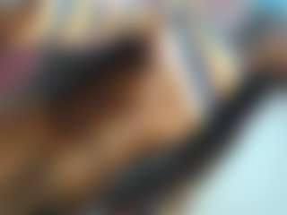 Live cam show with KAROLLA-BIGCOCK - Brown Eyes on CamwithHer