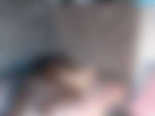 Live cam show with KAROLLA-BIGCOCK - Gape on Soda Cam