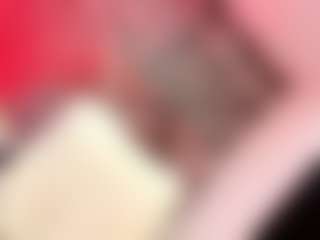 Live cam show with KAROLLA-BIGCOCK - Average on Camsoda