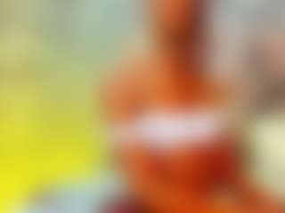 Live cam show with KAROLLA-BIGCOCK - Brown Eyes on CamClone
