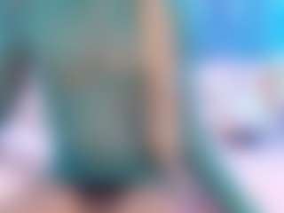 Live cam show with KAROLLA-BIGCOCK - Black Hair on intimatelivegirls.com