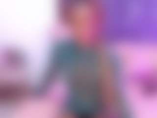 Live cam show with KAROLLA-BIGCOCK - Tease on LiveSexCams6