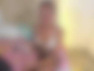 Live cam show with KAROLLA-BIGCOCK - Nipple Piercings on Dare Cams