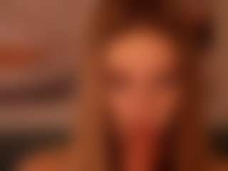 Live cam show with LouiseMiler - Dominatrix on live18s.com
