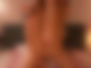 Live cam show with LouiseMiler - Joi on Stripli.com