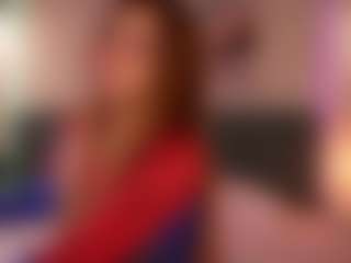 Live cam show with LouiseMiler - Gagging on Camsoda