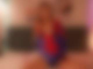 Live cam show with LouiseMiler - Big Tits on sexylive.show