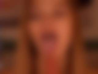 Live cam show with LouiseMiler - Slave on Camsoda
