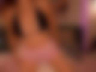 Live cam show with LouiseMiler - Slave on Camsoda