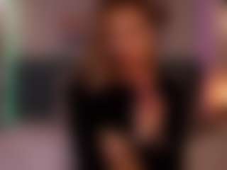 LouiseMiler's Live Sex Cam Show