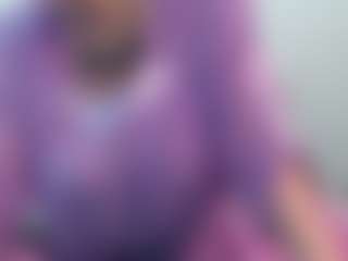 Live cam show with KayleSmoll - Old on justonemore.cc