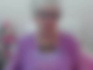 Live cam show with KayleSmoll - Granny Big Tits on xxxlivecams.org