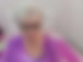 Live cam show with KayleSmoll - Granny BBW on Mixed Magazine Live
