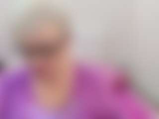 Live cam show with KayleSmoll - Granny Lovense on mypornchat.com