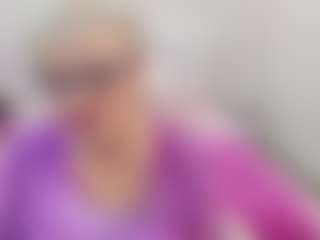 Live cam show with KayleSmoll - Granny on Camsoda.co
