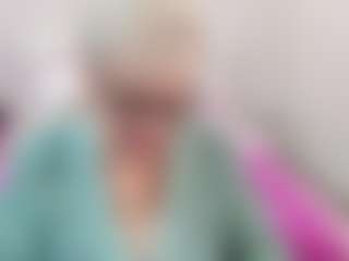 Live cam show with KayleSmoll - Granny on x69.live