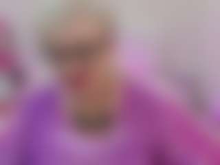 Live-Cam-Show mit KayleSmoll - Old auf Camsoda