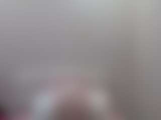 Live cam show with KayleSmoll - Granny Latina on Strip Flash - Live Sex Shows