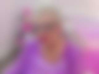 Live cam show with KayleSmoll - Role Play Granny on StripNow