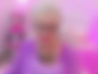 Spettacolo in cam dal vivo con KayleSmoll - Role Play Granny su Camsoda