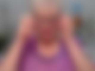 Live cam show with KayleSmoll - Granny Blonde Hair on Latina Girls
