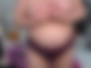 Live cam show with KayleSmoll - Hairy Pussy on slutload
